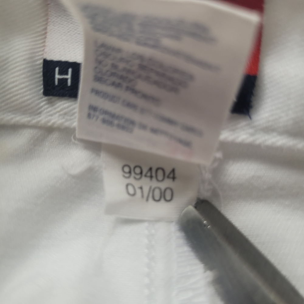 Vintage Tommy Hilfiger Shorts Size 34 White Golf Casual Chino Y2K Mens - Picture 4 of 9